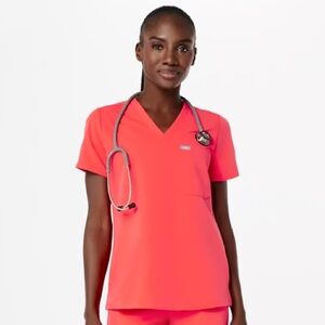 FIGS Catarina Scrub Top